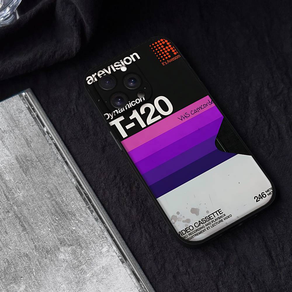 Etui na telefon w stylu retro  – Phone Cases Video recenzja i cena